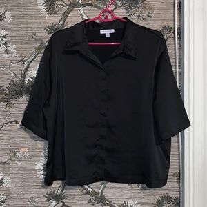 short sleeve black button up blouse